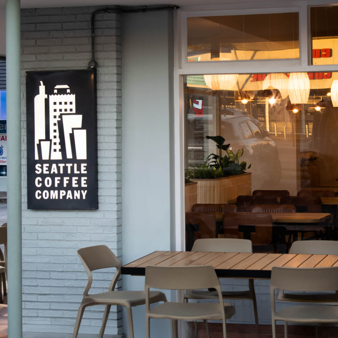 Seattle 9th Ave Walmer